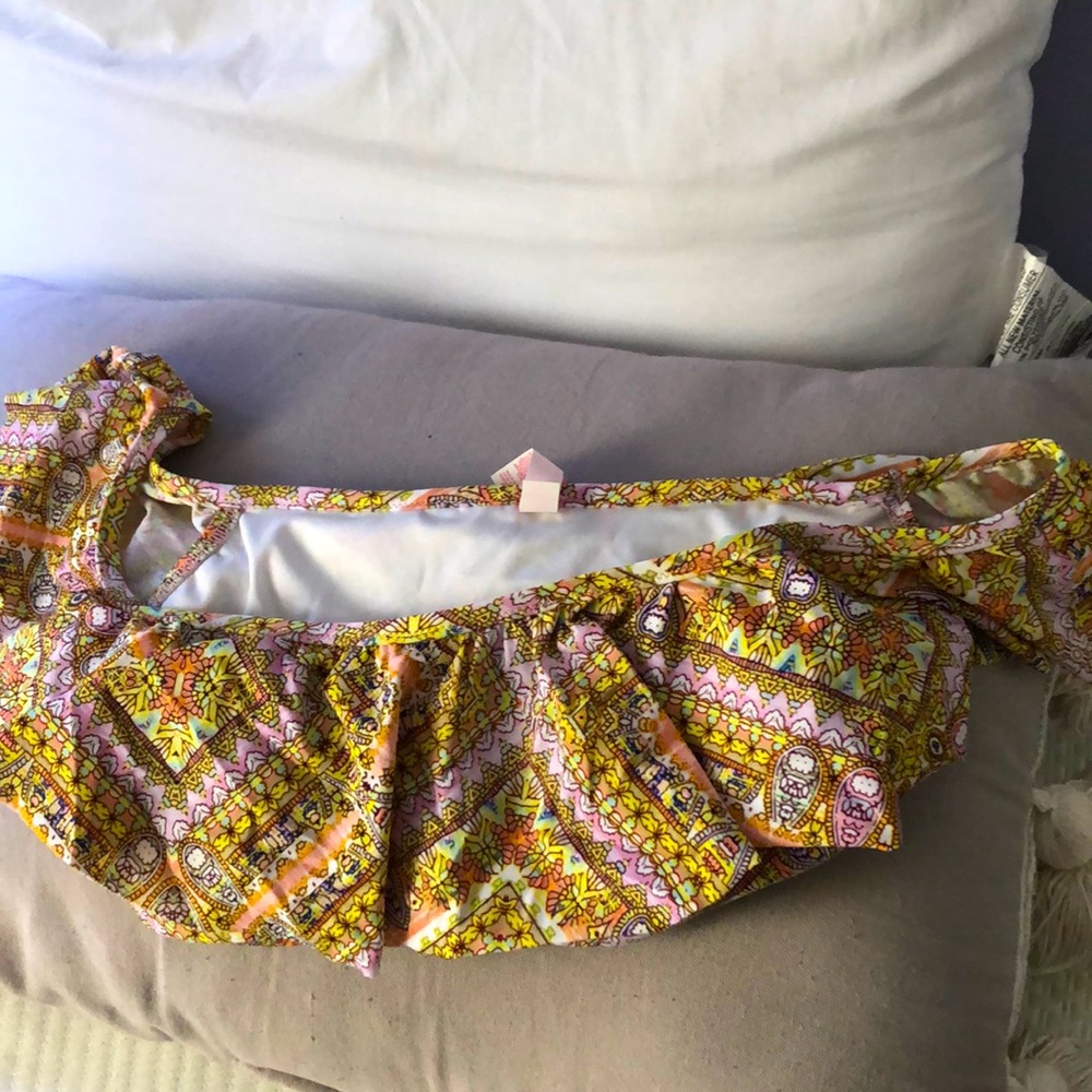 Victoria’s Secret Ruffle Bikini Top